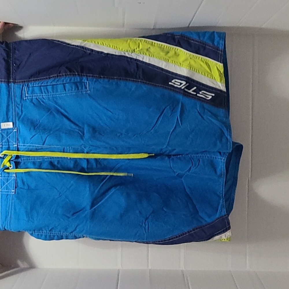 Surf gear                 (blue10)